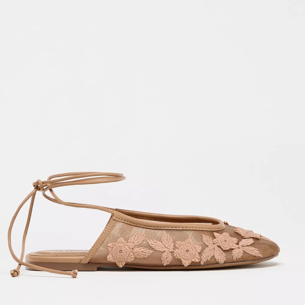 Zara laced mesh embroidered baller flat